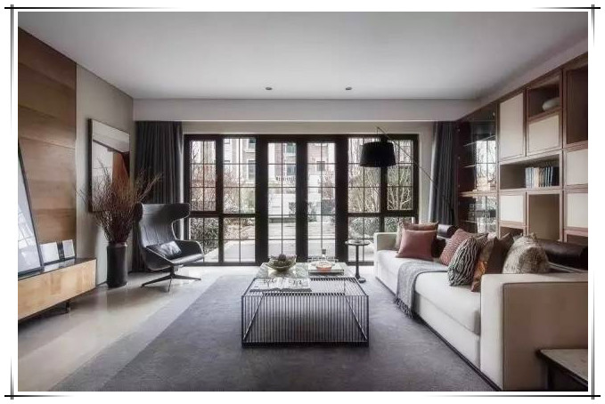 �l�f����ʽ�����ϸɲ��L(f��ng)��