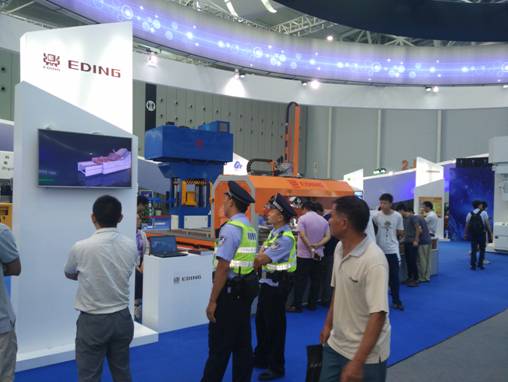 һ���Ƽ�����Ǣ��(hu��)��չ�������쌍(sh��)��