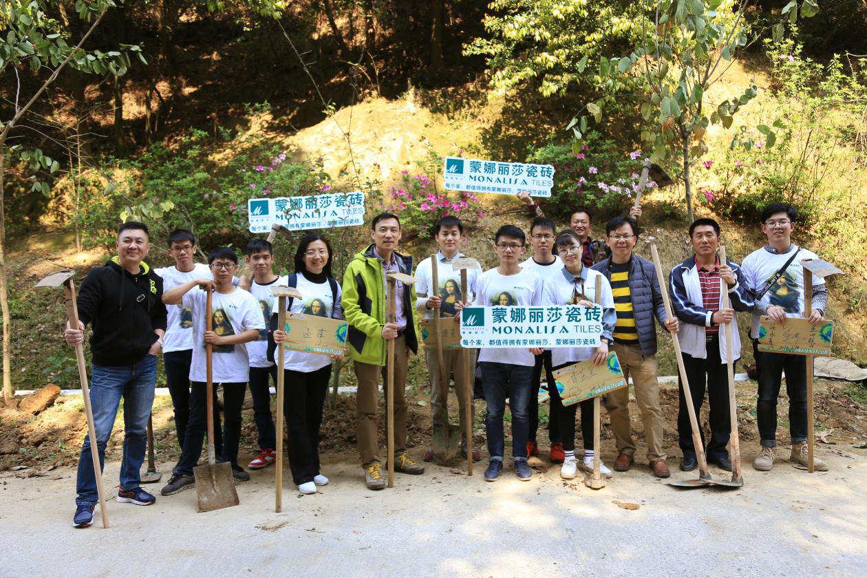 ���Gɫ�M(j��n)�е�����������ɯ�y�ַ�ɽ��_(t��i)���M(j��n)����ɭ�ֳ���